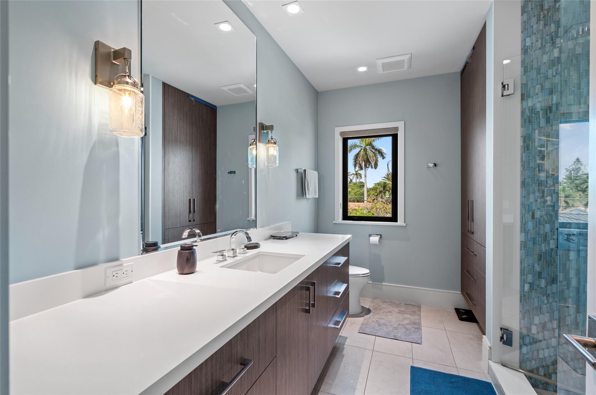 1200 SE 12th Terrace, Deerfield Beach, FL 33441