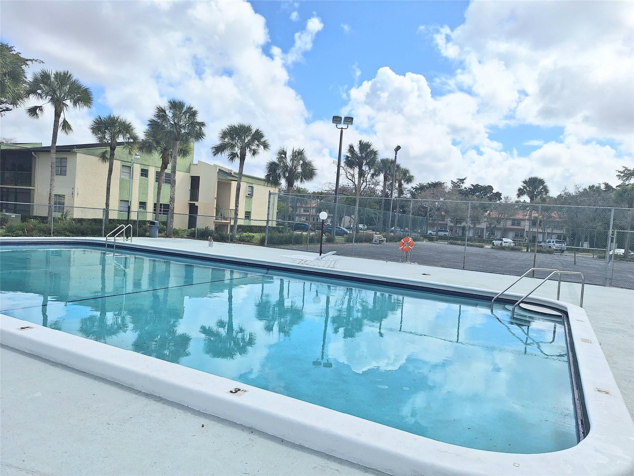 4155 NW 90th Avenue 201, Coral Springs, FL 33065