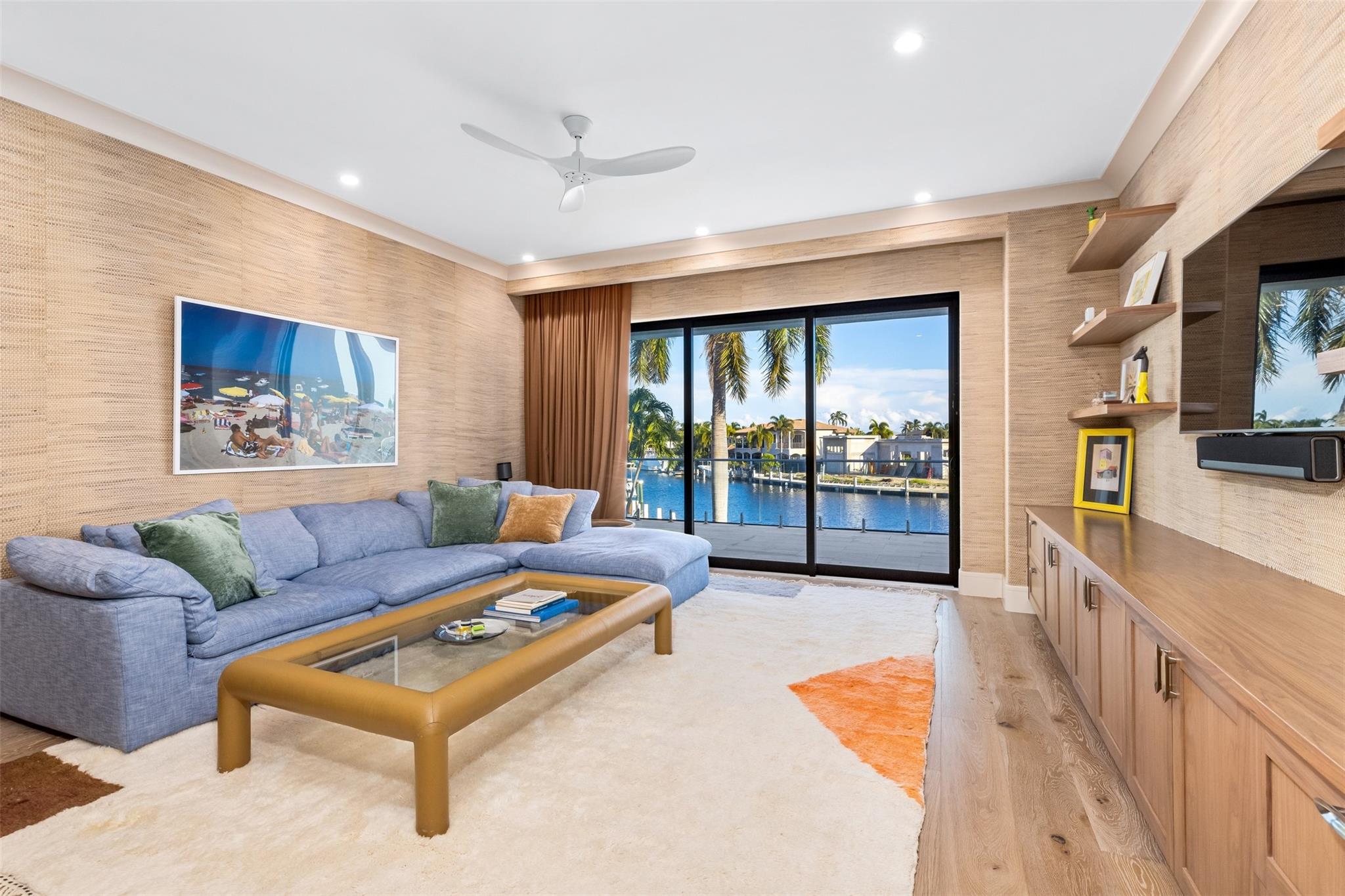 2300 NE 34th Court, Lighthouse Point, FL 33064