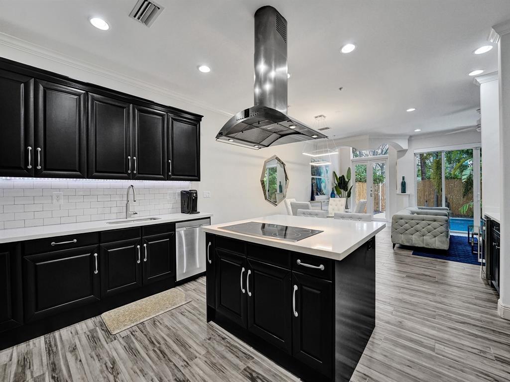 Photo for 1364 Bayview Drive, 1364, Fort Lauderdale, FL 33304 - Listing #FX-10418845 1364 Bayview Drive, 1364, Fort Lauderdale, FL 33304