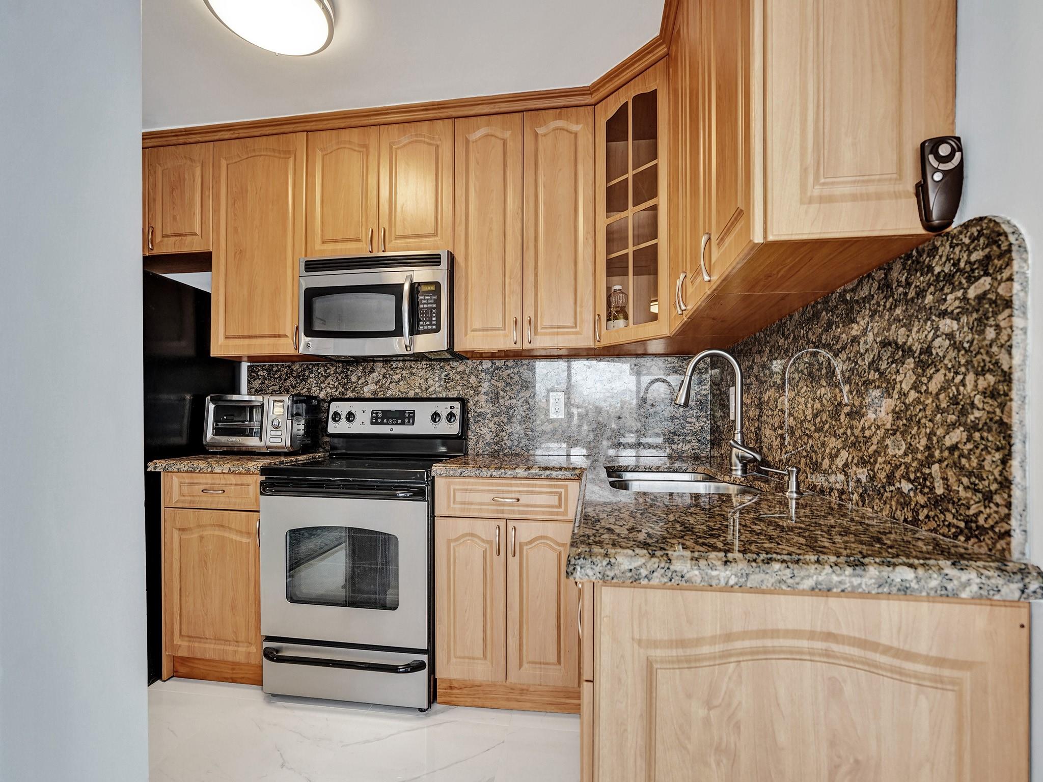 Photo for 1439 S Ocean Boulevard, 304, Lauderdale By The Sea, FL 33062 - listing #FX-10532808 1439 S Ocean Boulevard, 304, Lauderdale By The Sea, FL 33062