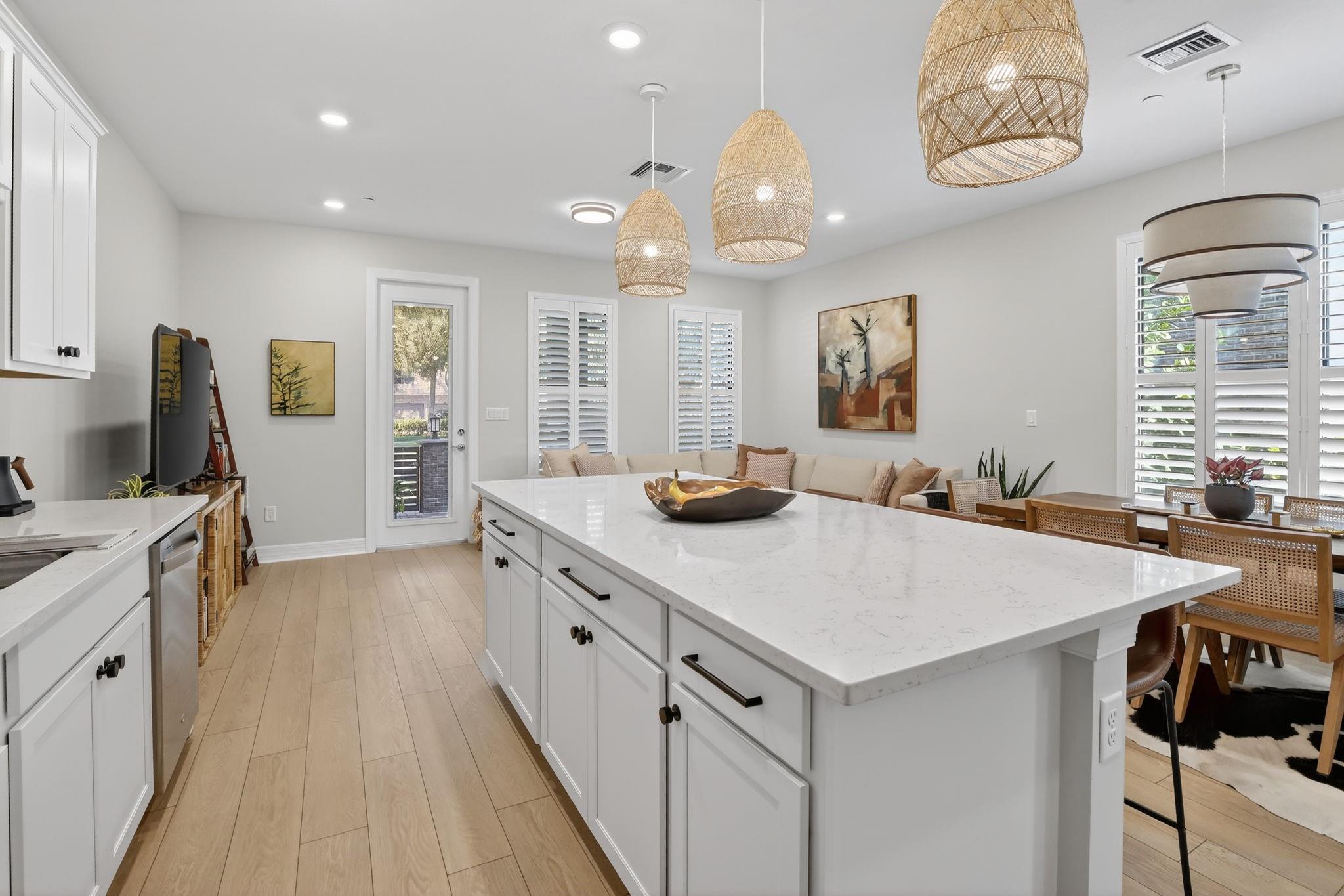 770 NW 82nd Terrace, Plantation, FL 33324