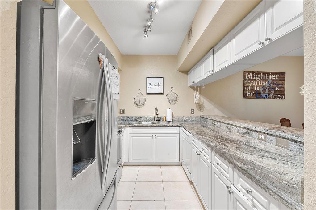 6926 W Sample Road 6926, Coral Springs, FL 33067