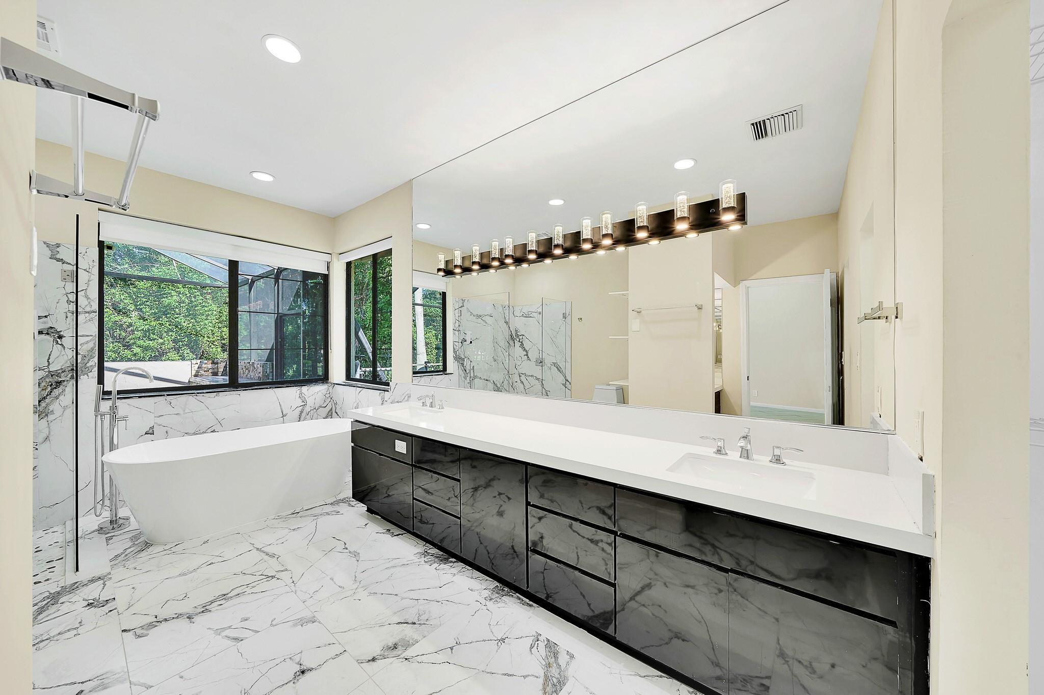 645 NW 102nd Avenue, Coral Springs, FL 33071