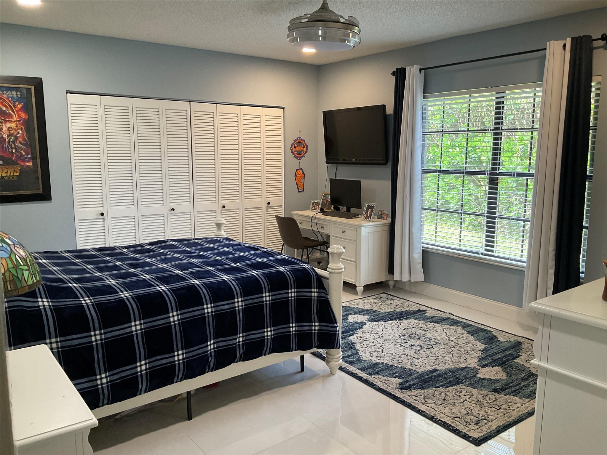 10477 NW 4th Street, Coral Springs, FL 33071