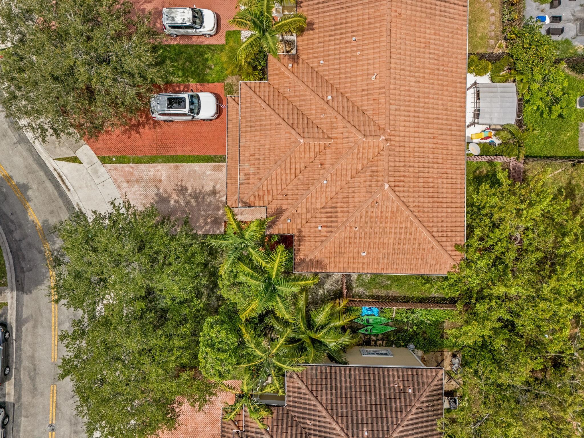 Photo for 14075 SW 50th Lane, 14075, Miramar, FL 33027 - Listing #FX-10526711 14075 SW 50th Lane, 14075, Miramar, FL 33027