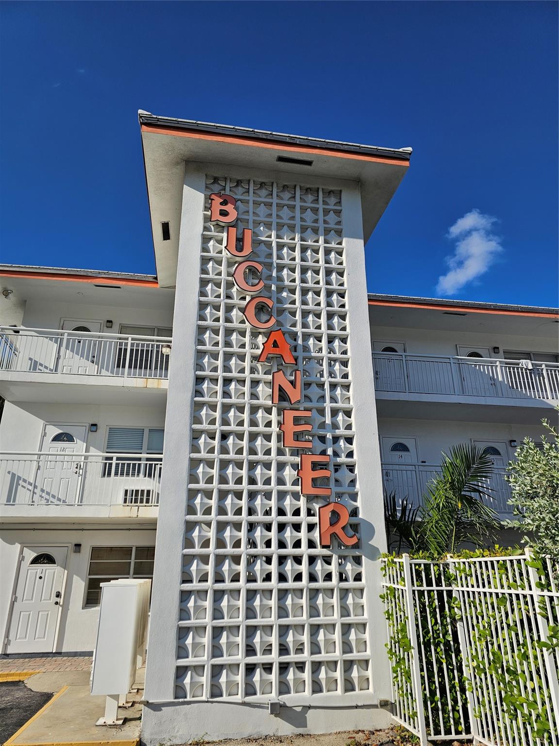 Photo for 120 NE 20th Avenue, 7 & 7A 7 & 7A, Deerfield Beach, FL 33441 - listing #FX-10537326 120 NE 20th Avenue, 7 & 7A 7 & 7A, Deerfield Beach, FL 33441