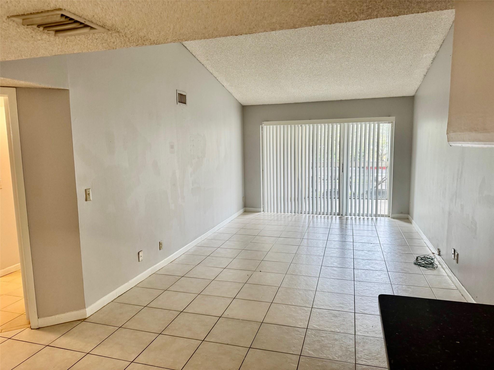 9955 Westview Drive 224, Coral Springs, FL 33076