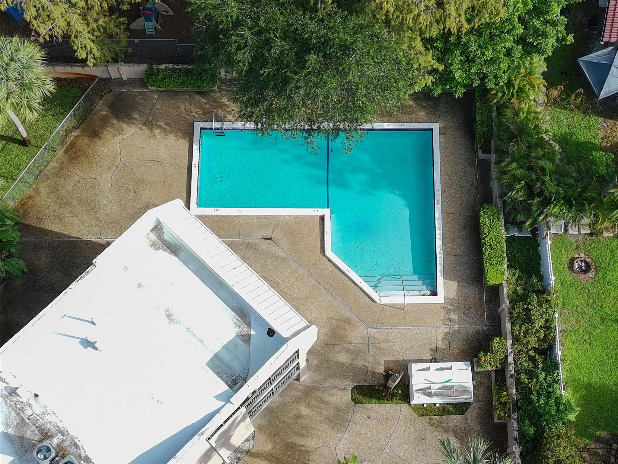 8725 Shadow Wood Boulevard 312, Coral Springs, FL 33071