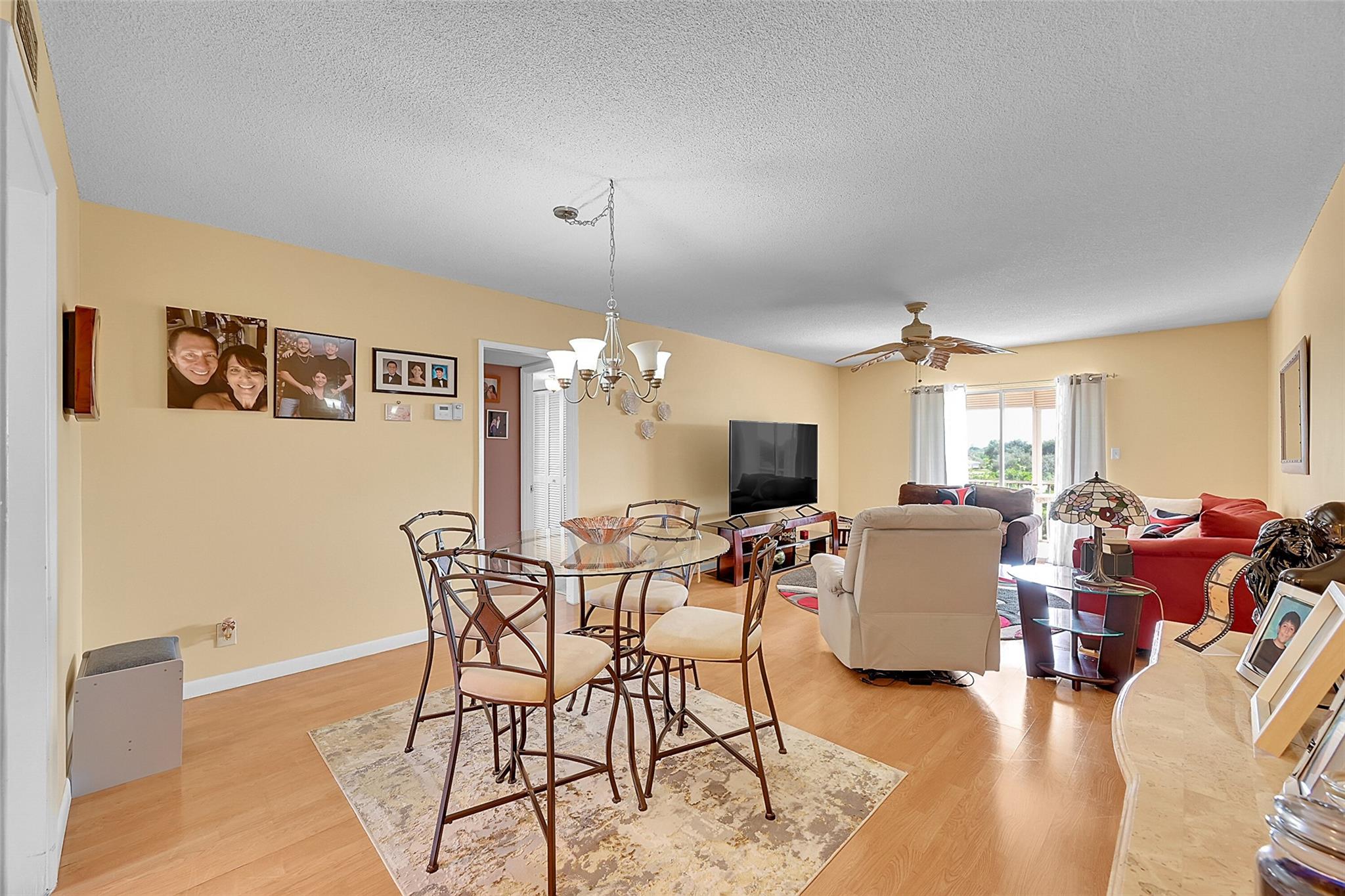 3475 Broken Woods Drive 401, Coral Springs, FL 33065