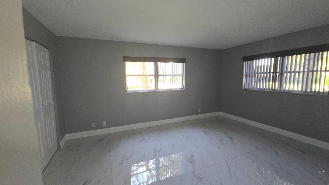 3000 Riverside Drive 111, Coral Springs, FL 33065