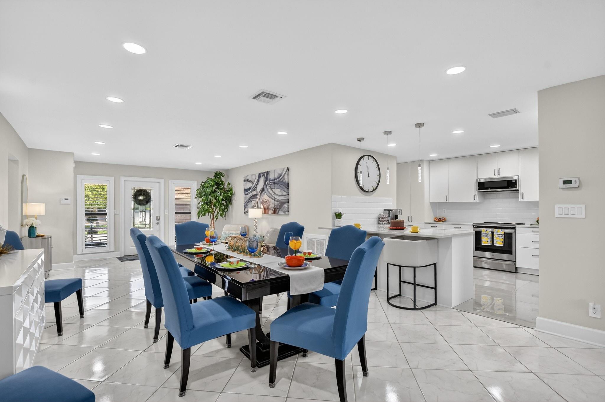 Photo for 2062 SW 15th Place, Deerfield Beach, FL 33442 - listing #FX-10553995 2062 SW 15th Place, Deerfield Beach, FL 33442