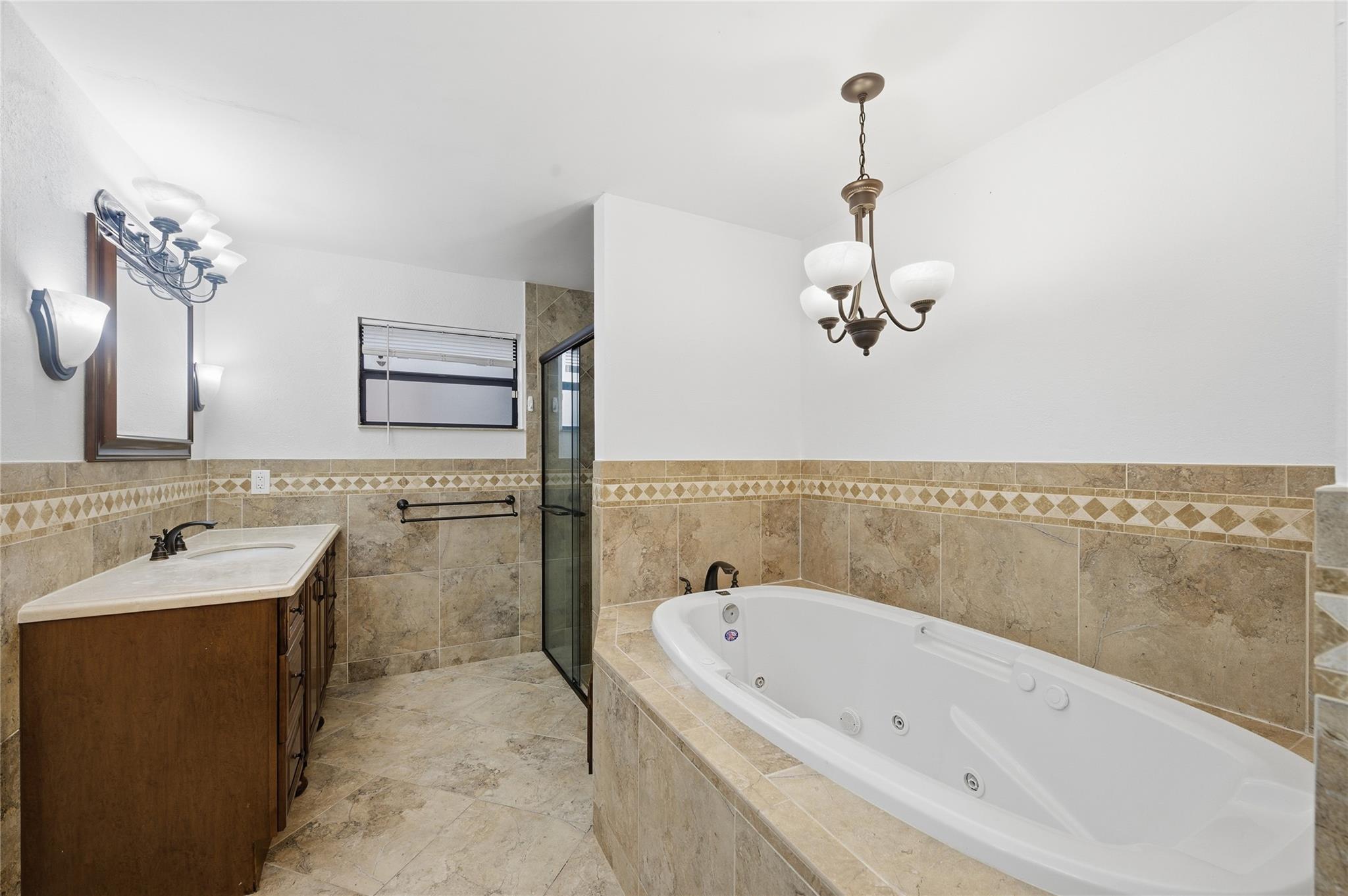 10949 NW 1st Mnr, Coral Springs, FL 33071