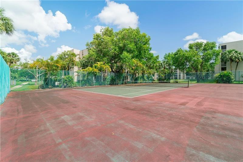 1075 Riverside Drive 207, Coral Springs, FL 33071