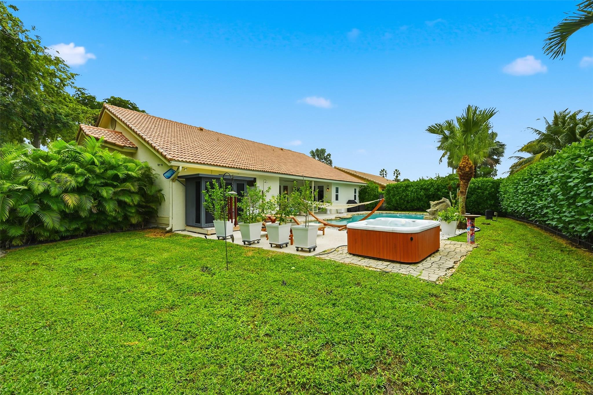 4711 NW 96th Drive, Coral Springs, FL 33076