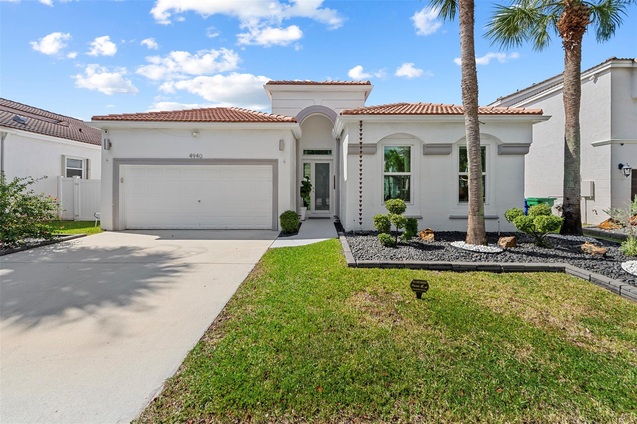 Photo for 4940 SW 163rd Avenue, Miramar, FL 33027 - listing #FX-10535358 4940 SW 163rd Avenue, Miramar, FL 33027