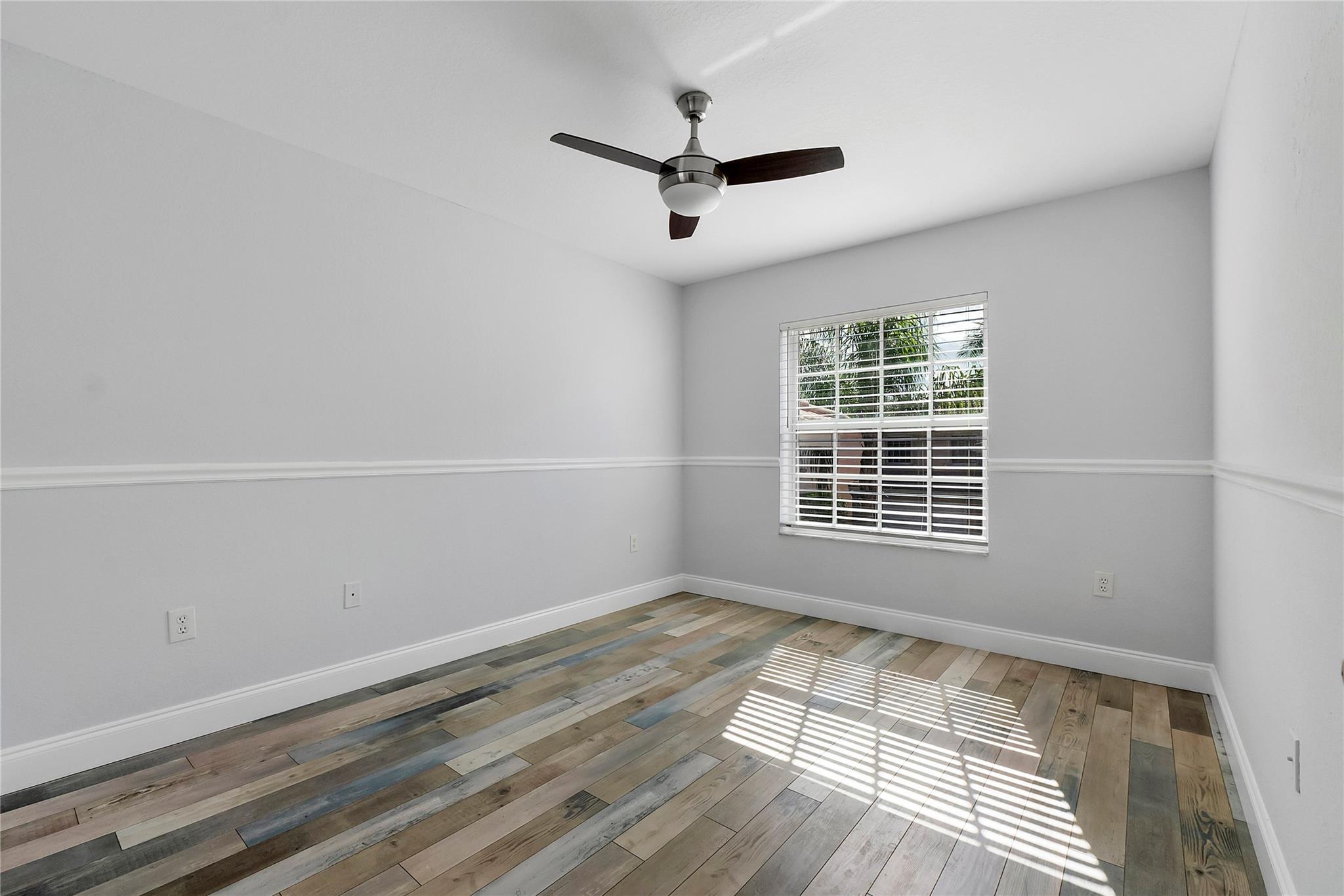 11571 NW 4th Mnr, Coral Springs, FL 33071