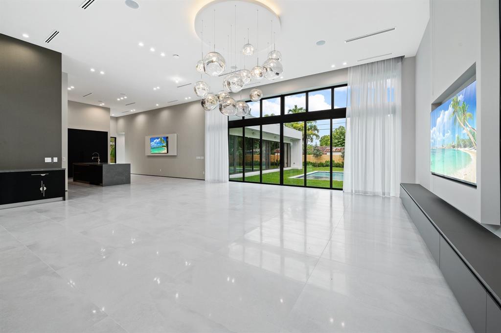 Photo for 709 NE 21st Drive, Wilton Manors, FL 33305 - Listing #FX-10429054 709 NE 21st Drive, Wilton Manors, FL 33305