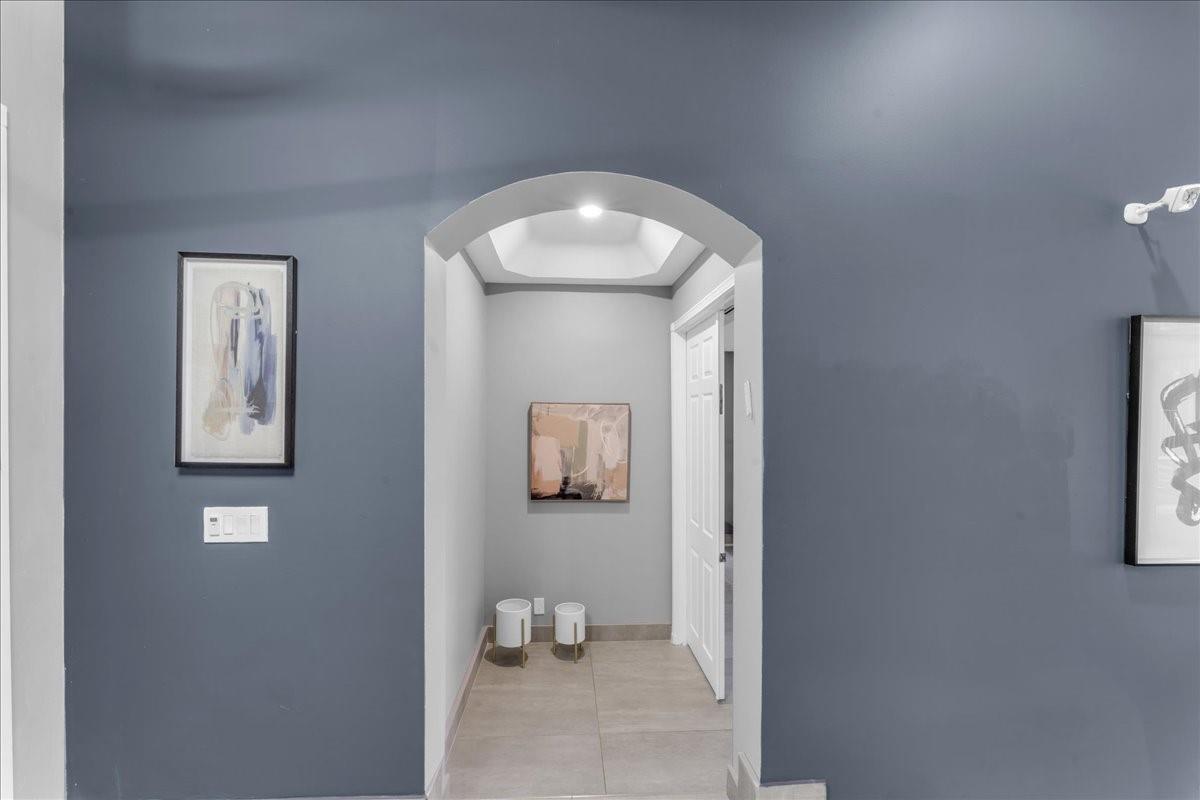 PRIVATE MASTER BEDROOM