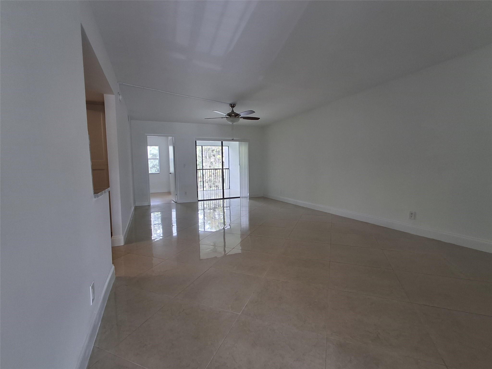 8763 Shadow Wood Boulevard 202, Coral Springs, FL 33071