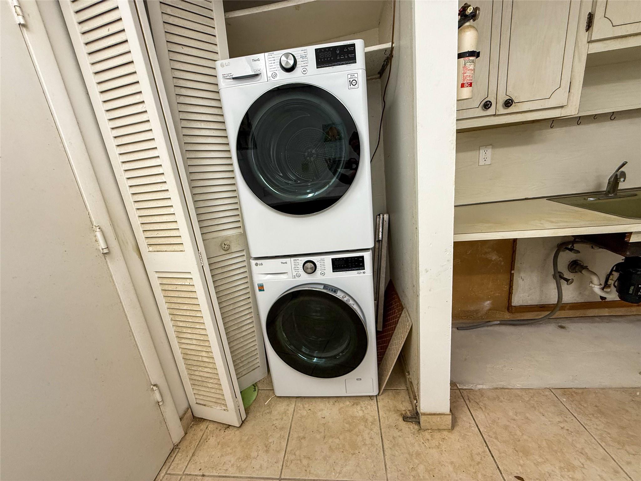 1401 S Ocean Drive 405, Hollywood, FL 33019