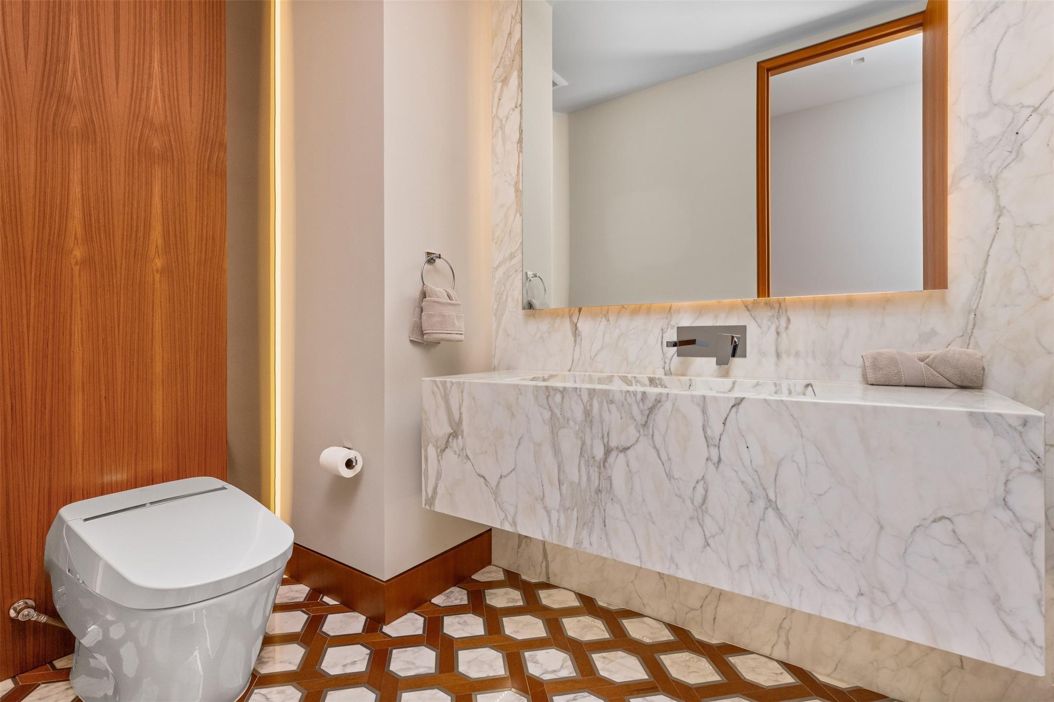 650 Royal Plaza Drive, Fort Lauderdale, FL 33301