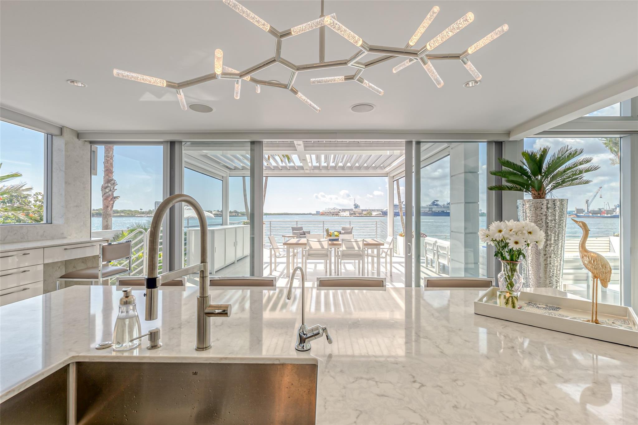 2200 Inlet Drive, Fort Lauderdale, FL 33316