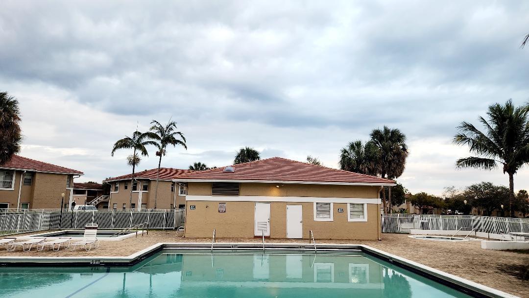 10234 Twin Lakes Drive 16-D, Coral Springs, FL 33071