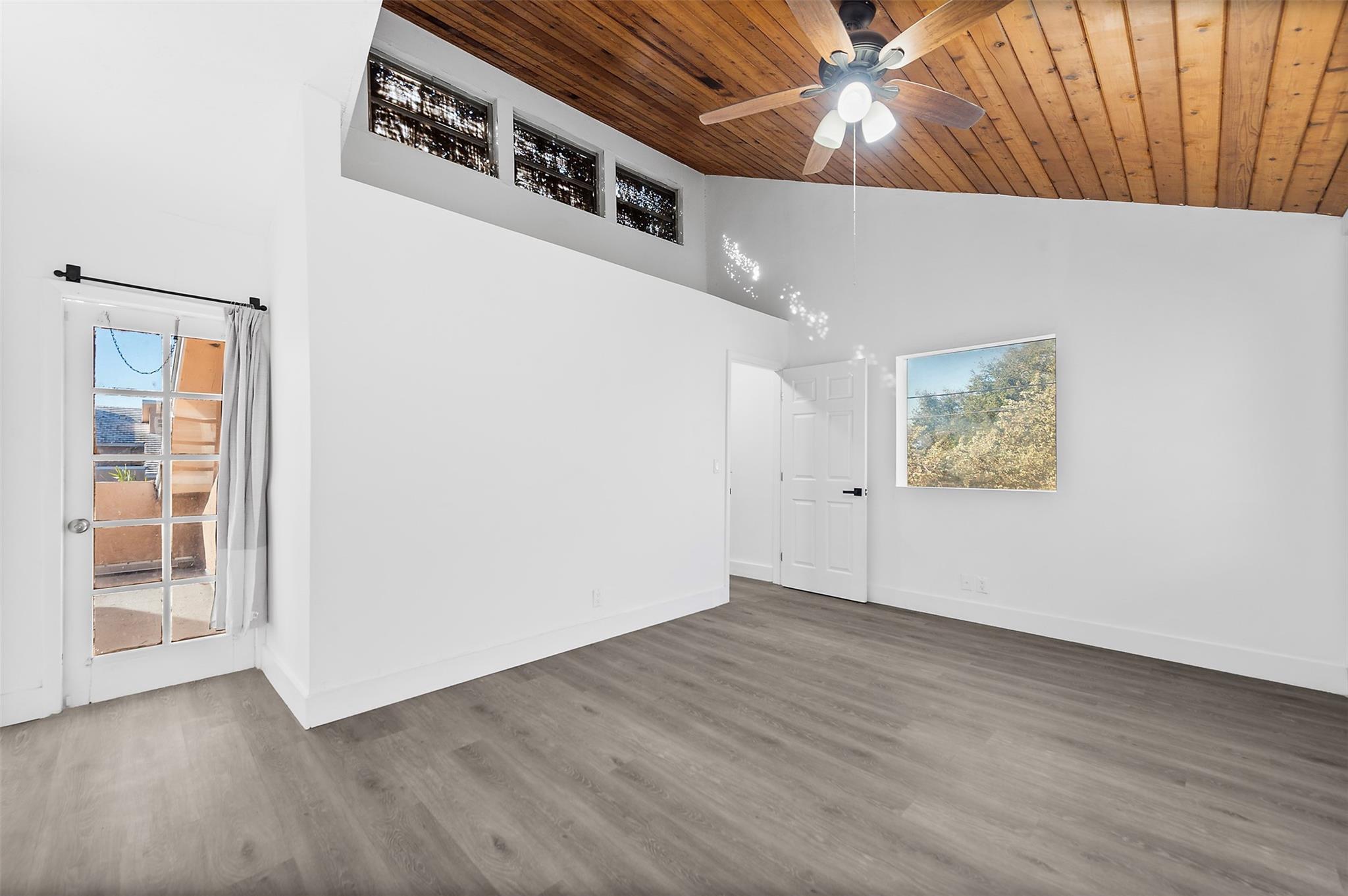 3951 Coral Springs Drive 21, Coral Springs, FL 33065