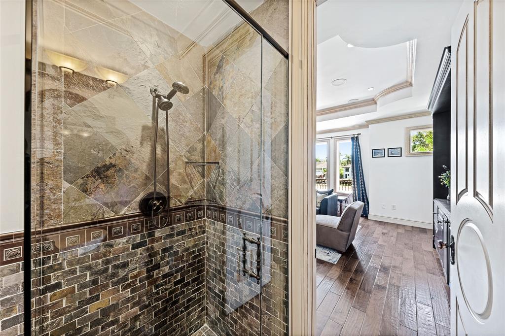 42 Nurmi Drive, Fort Lauderdale, FL 33301