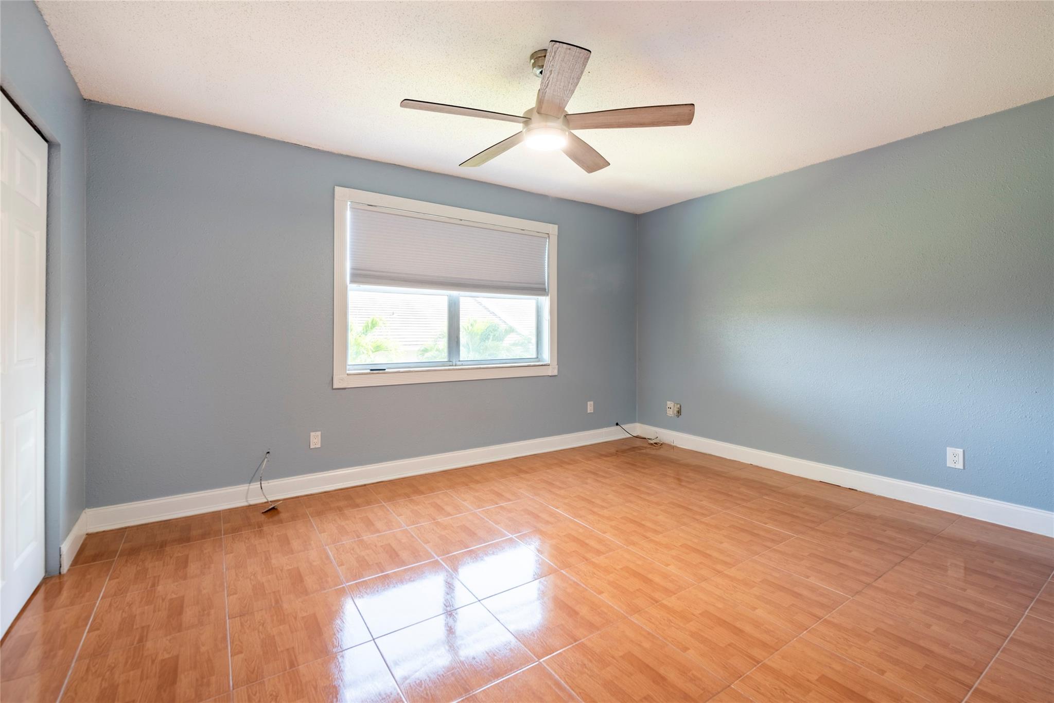 10717 La Placida Drive 1-3, Coral Springs, FL 33065