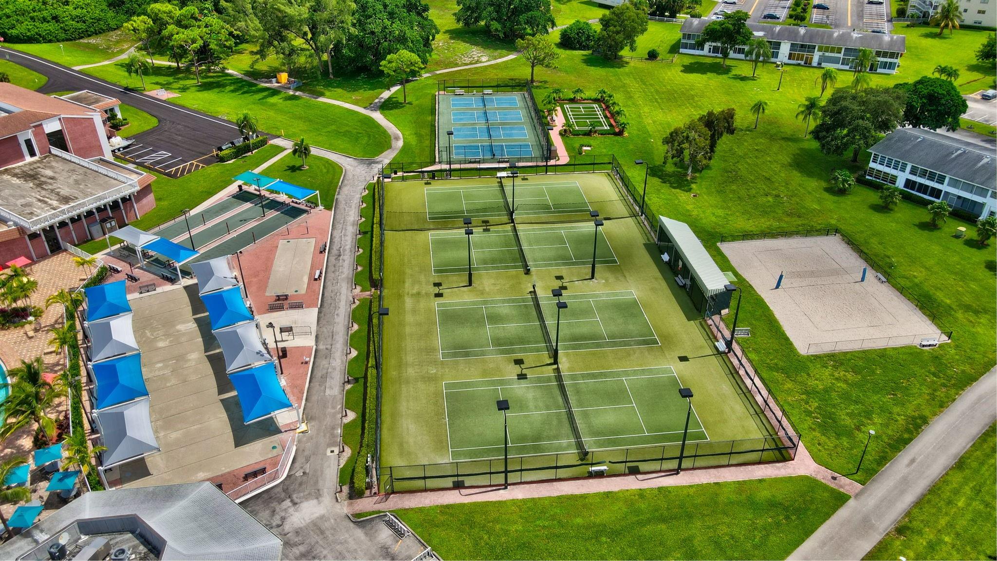 Photo for 327 Farnham P, 327, Deerfield Beach, FL 33442 - Listing #FX-10506185 327 Farnham P, 327, Deerfield Beach, FL 33442