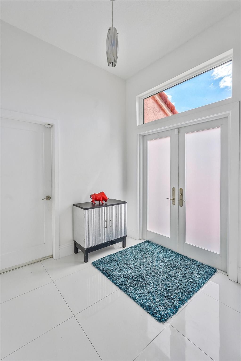 26 Dogwood Circle, Boynton Beach, FL 33436