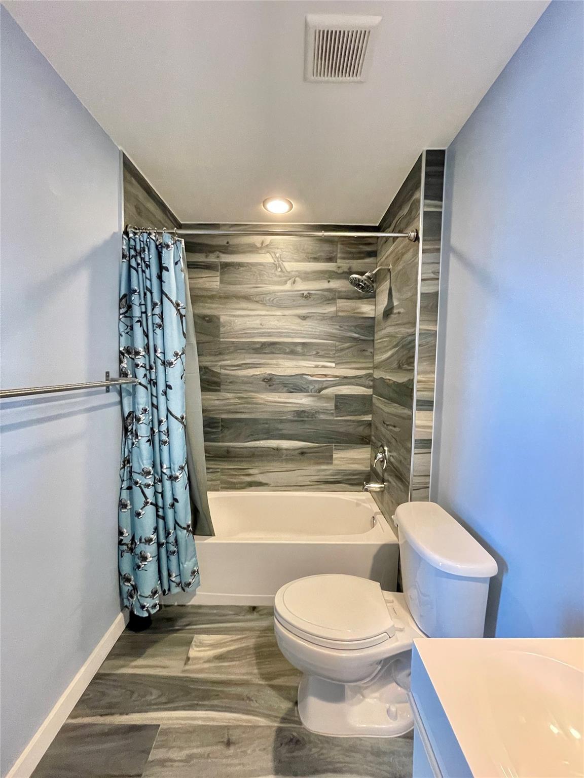 Photo for 621 SW 1st Avenue, 621, Pompano Beach, FL 33060 - Listing #FX-10514485 621 SW 1st Avenue, 621, Pompano Beach, FL 33060