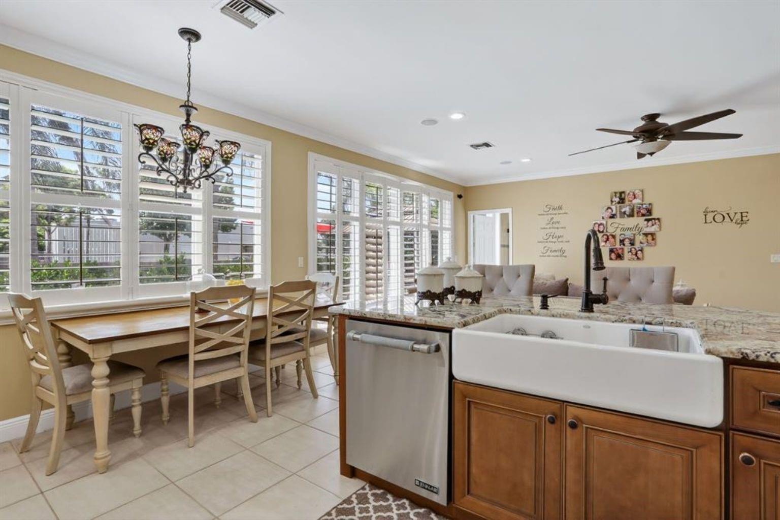 5340 NW 103rd Way, Coral Springs, FL 33076