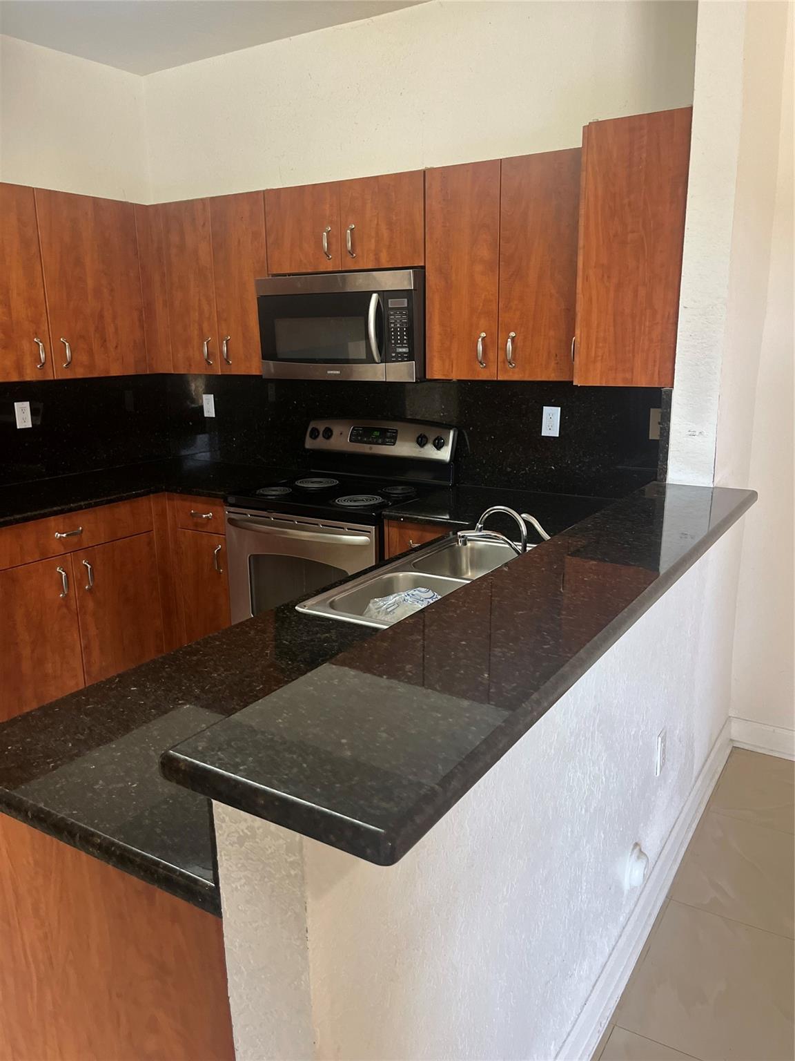 11473 NW 81st Lane 11473, Miami, FL 33178