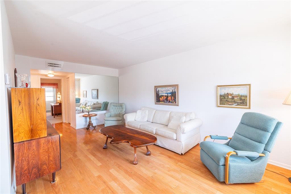 Photo for 3280 Lake Osborne Drive, 206, Lake Worth Beach, FL 33461 - Listing #FX-10432025 3280 Lake Osborne Drive, 206, Lake Worth Beach, FL 33461