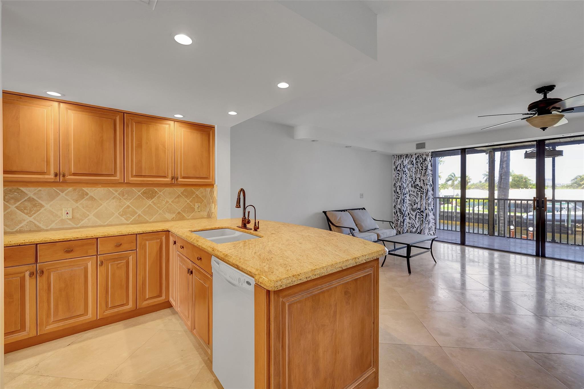 1100 SE 5 Court 97, Pompano Beach, FL 33060