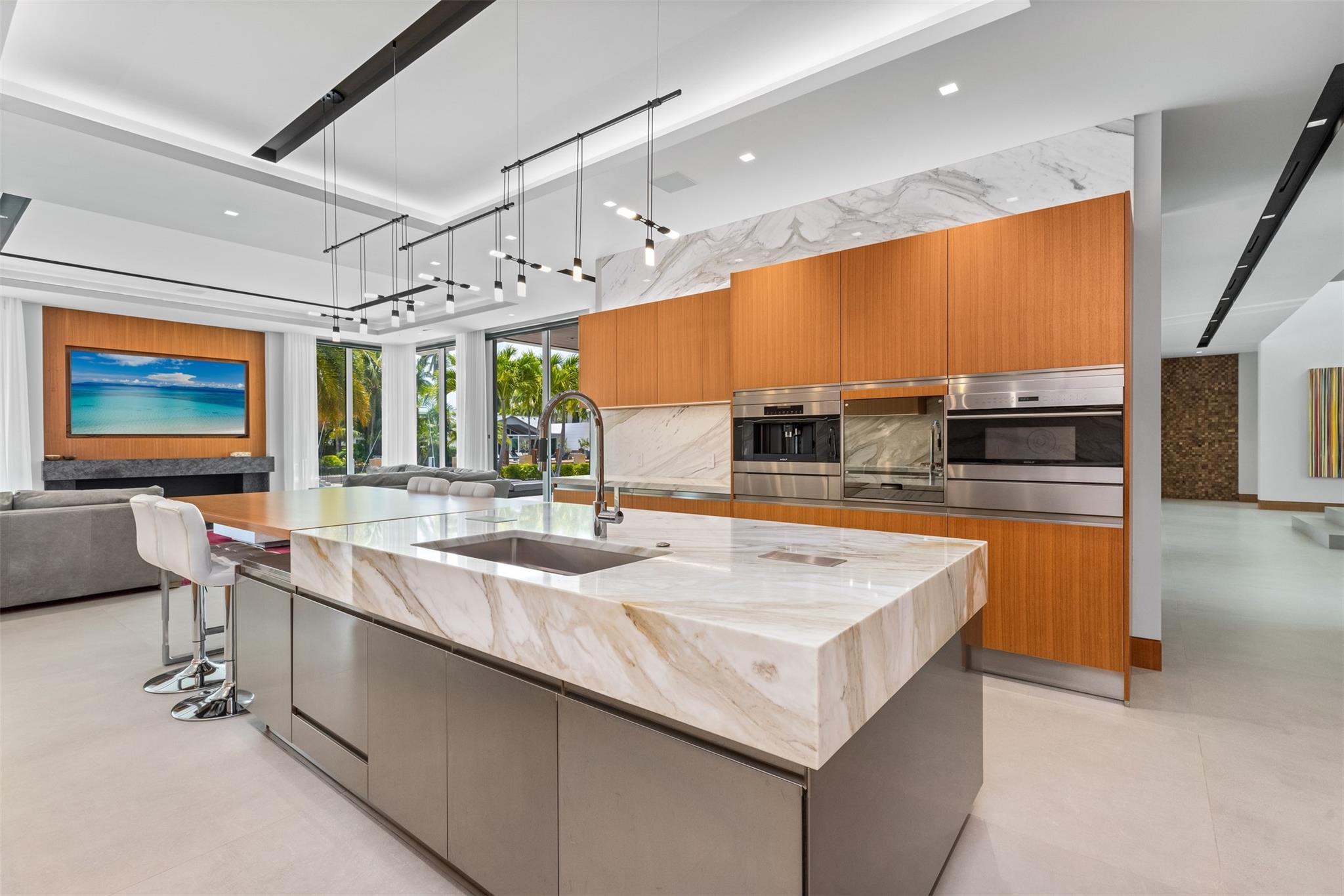 650 Royal Plaza Drive, Fort Lauderdale, FL 33301