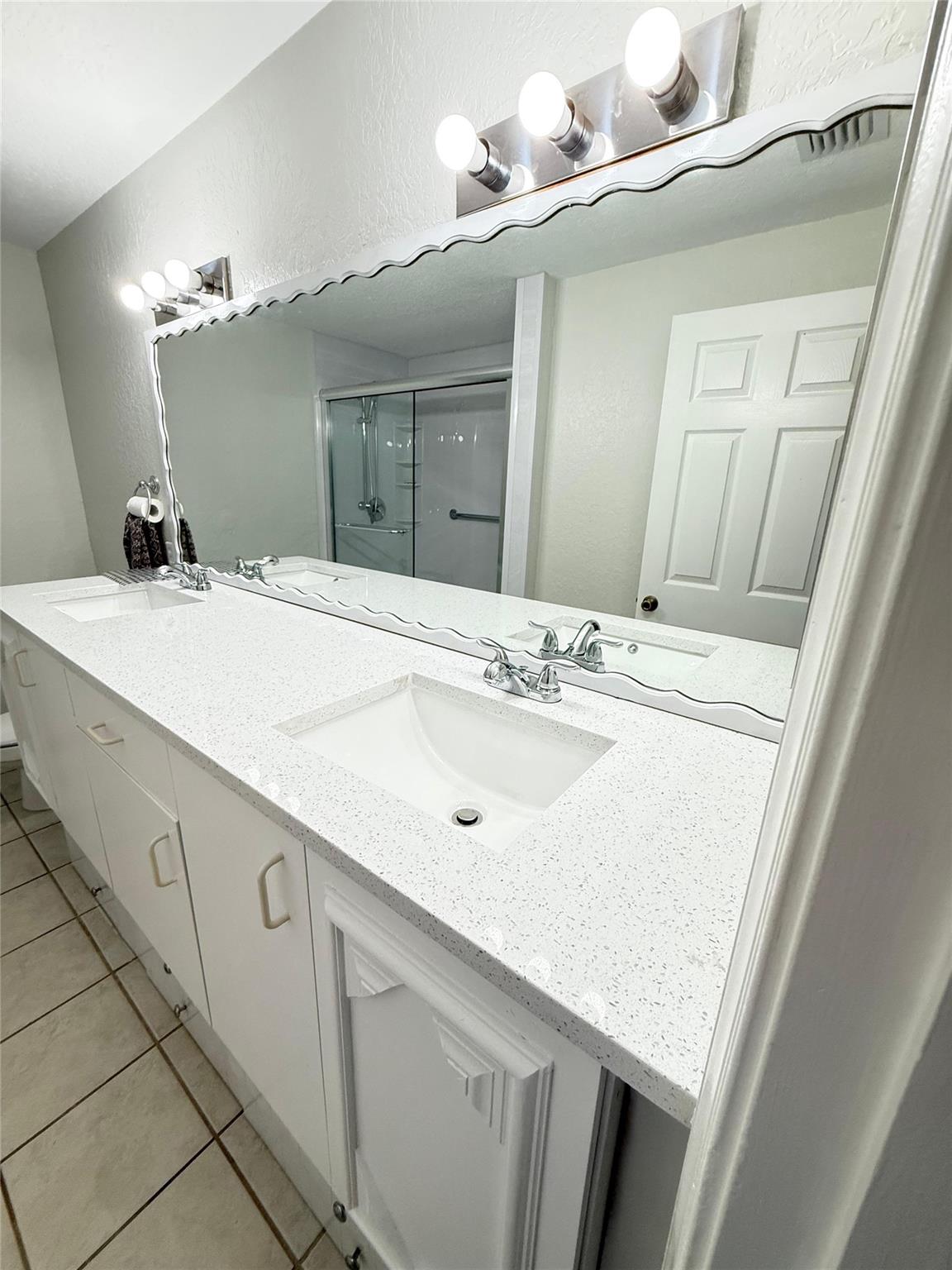 2901 Riverside Drive 102, Coral Springs, FL 33065