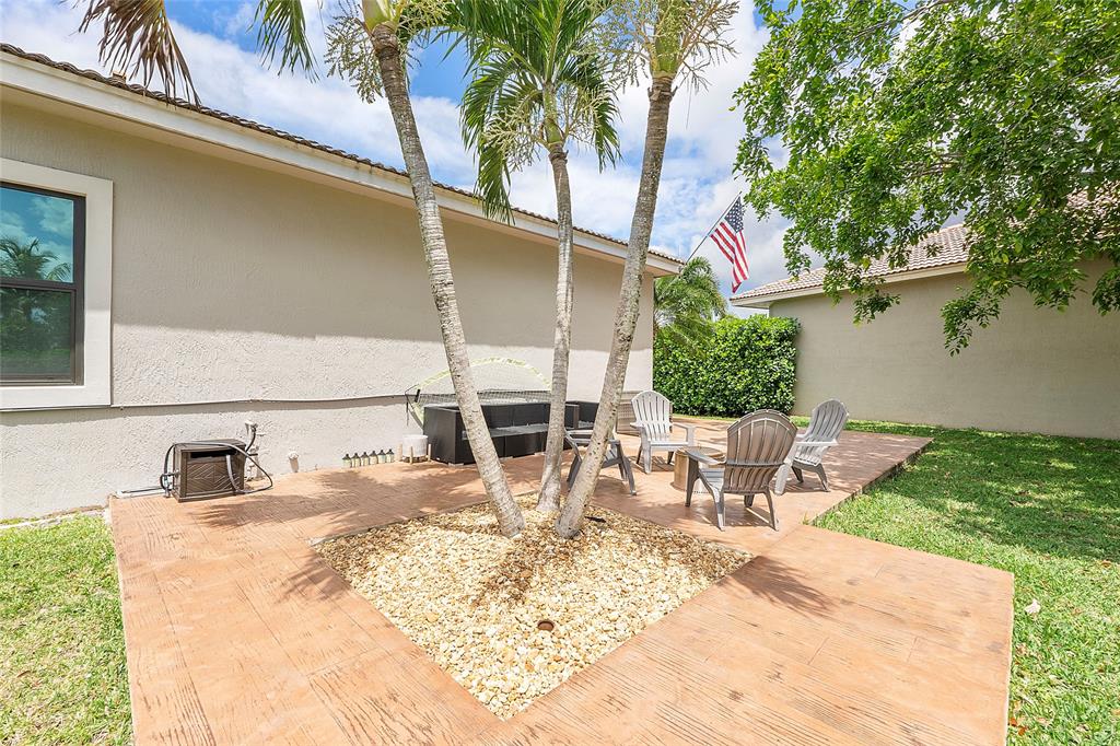 Photo for 12199 NW 77th Mnr, Parkland, FL 33076 - Listing #FX-10437192 12199 NW 77th Mnr, Parkland, FL 33076
