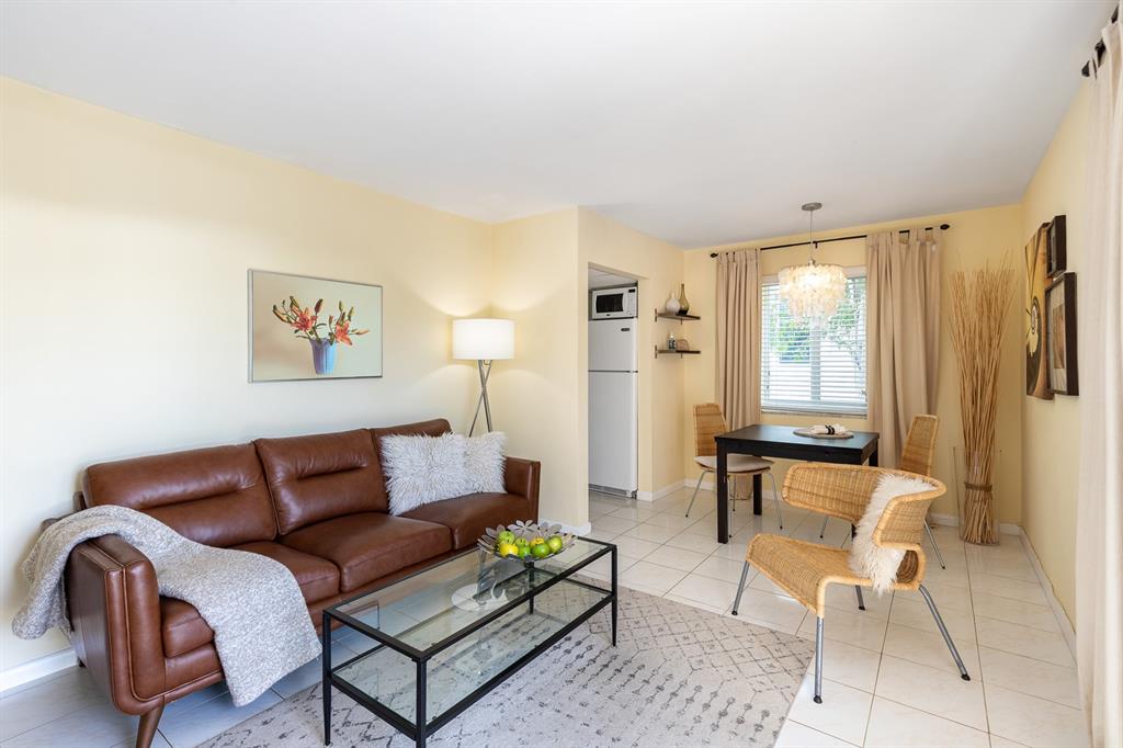 132 Isle Of Venice Drive, Fort Lauderdale, FL 33301