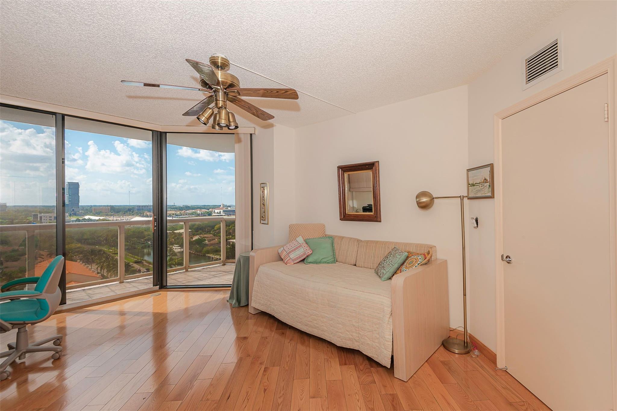 Photo for 3598 Yacht Club Drive, 1402, Miami, FL 33180 - Listing #FX-10491144 3598 Yacht Club Drive, 1402, Miami, FL 33180