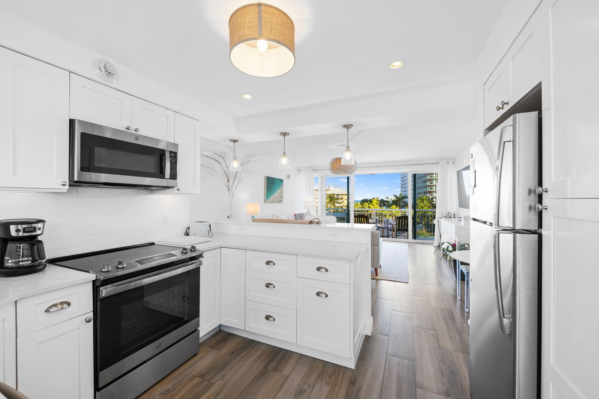 totally renovated kitchen
