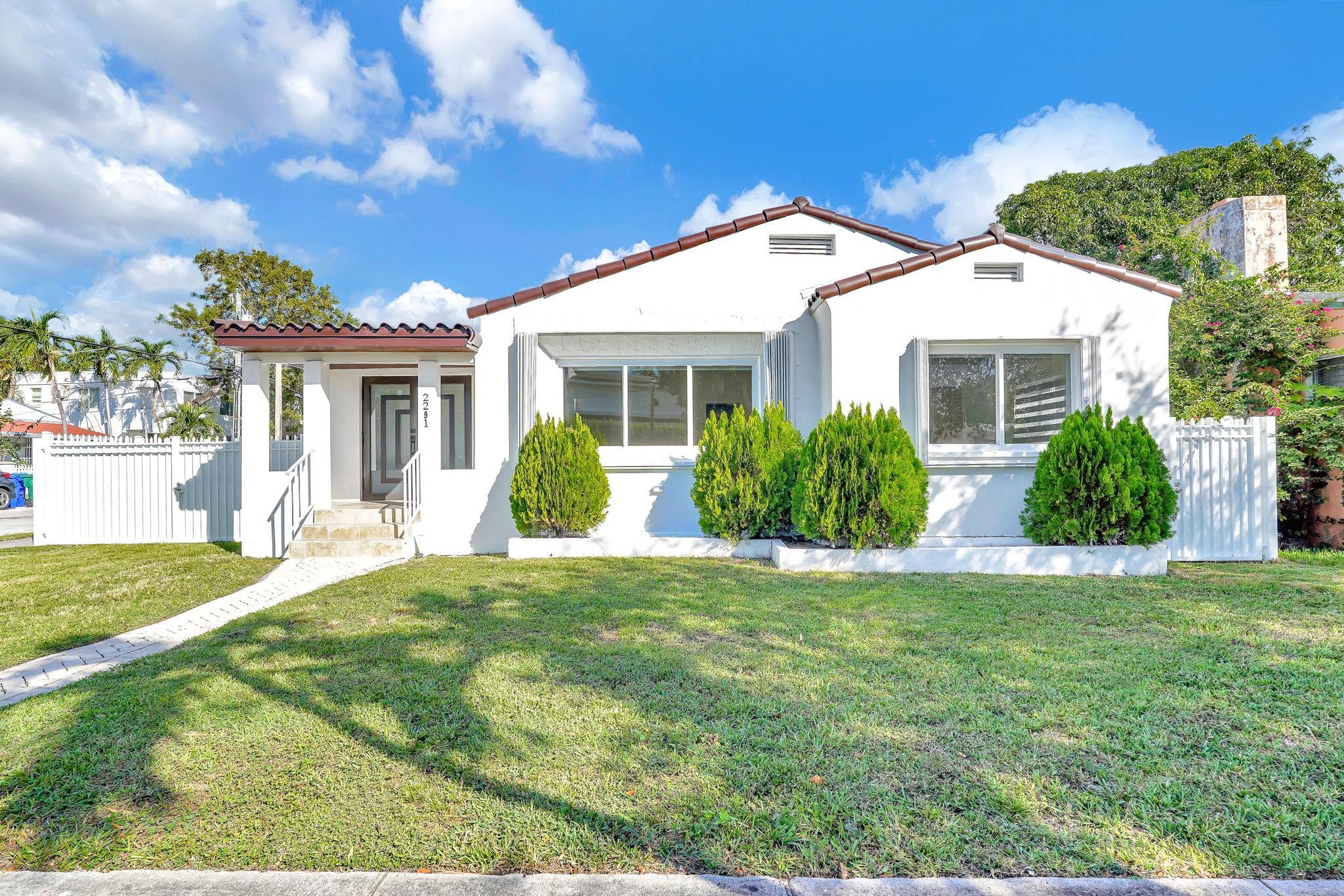 2291 SW 17th Street, Miami, FL 33145