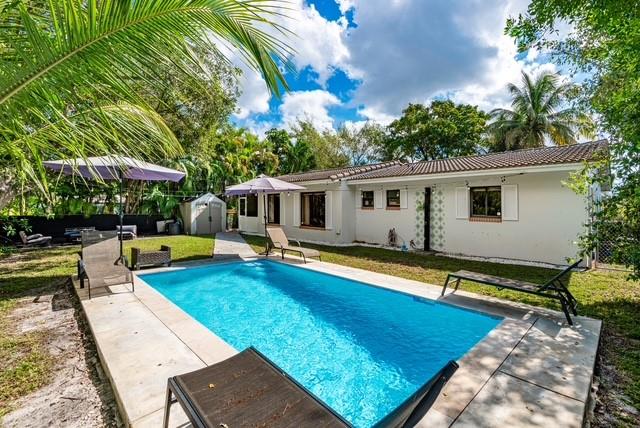 7509 NW 40th Place, Coral Springs, FL 33065