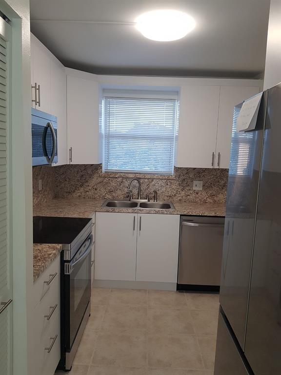 11453 NW 39th Court 211, Coral Springs, FL 33065