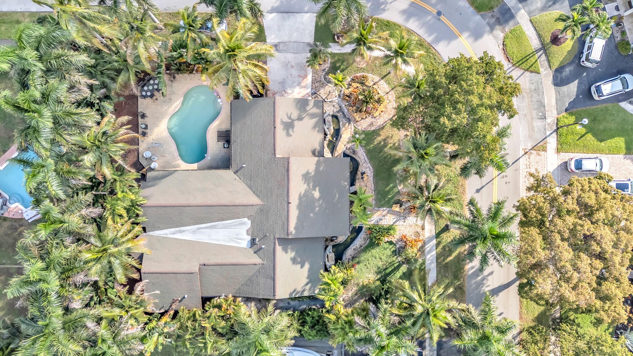 Photo for 980 SW 70th Avenue, Plantation, FL 33317 - listing #FX-10537926 980 SW 70th Avenue, Plantation, FL 33317