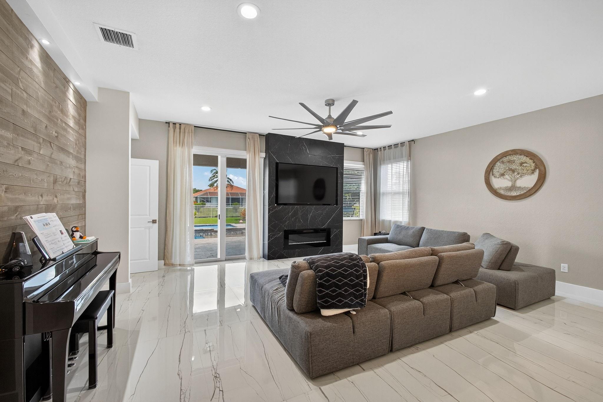 Photo for 12041 Cypress Key Way, Royal Palm Beach, FL 33411 - Listing #FX-10509926 12041 Cypress Key Way, Royal Palm Beach, FL 33411
