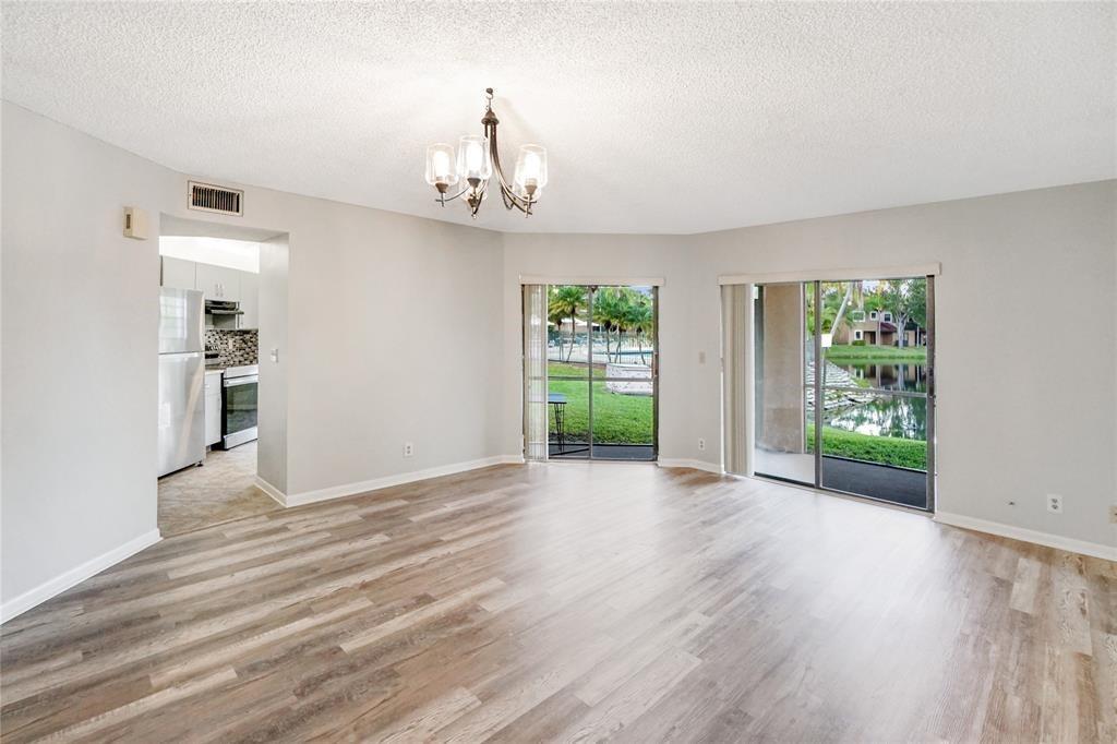 Photo for 8807 W Sunrise Boulevard, 8807, Plantation, FL 33322 - listing #FX-10532901 8807 W Sunrise Boulevard, 8807, Plantation, FL 33322